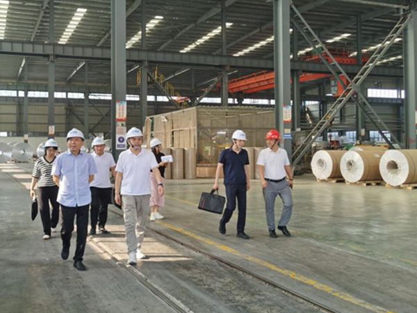 市發改委副主任王運洪蒞臨公司調研